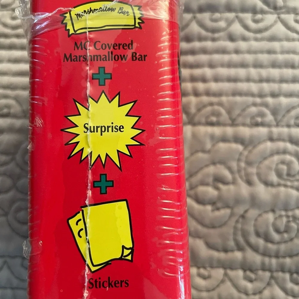 Whitmans surprise Batman tin  1997. - Picture 2 of 5